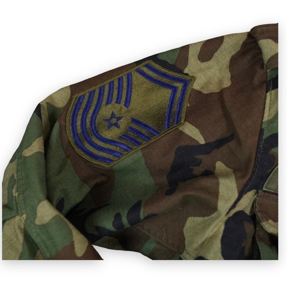 USAF Field Jacket Mens Medium Short Green Woodland Camo Cold Weather Patches SGT - Picture 7 of 16